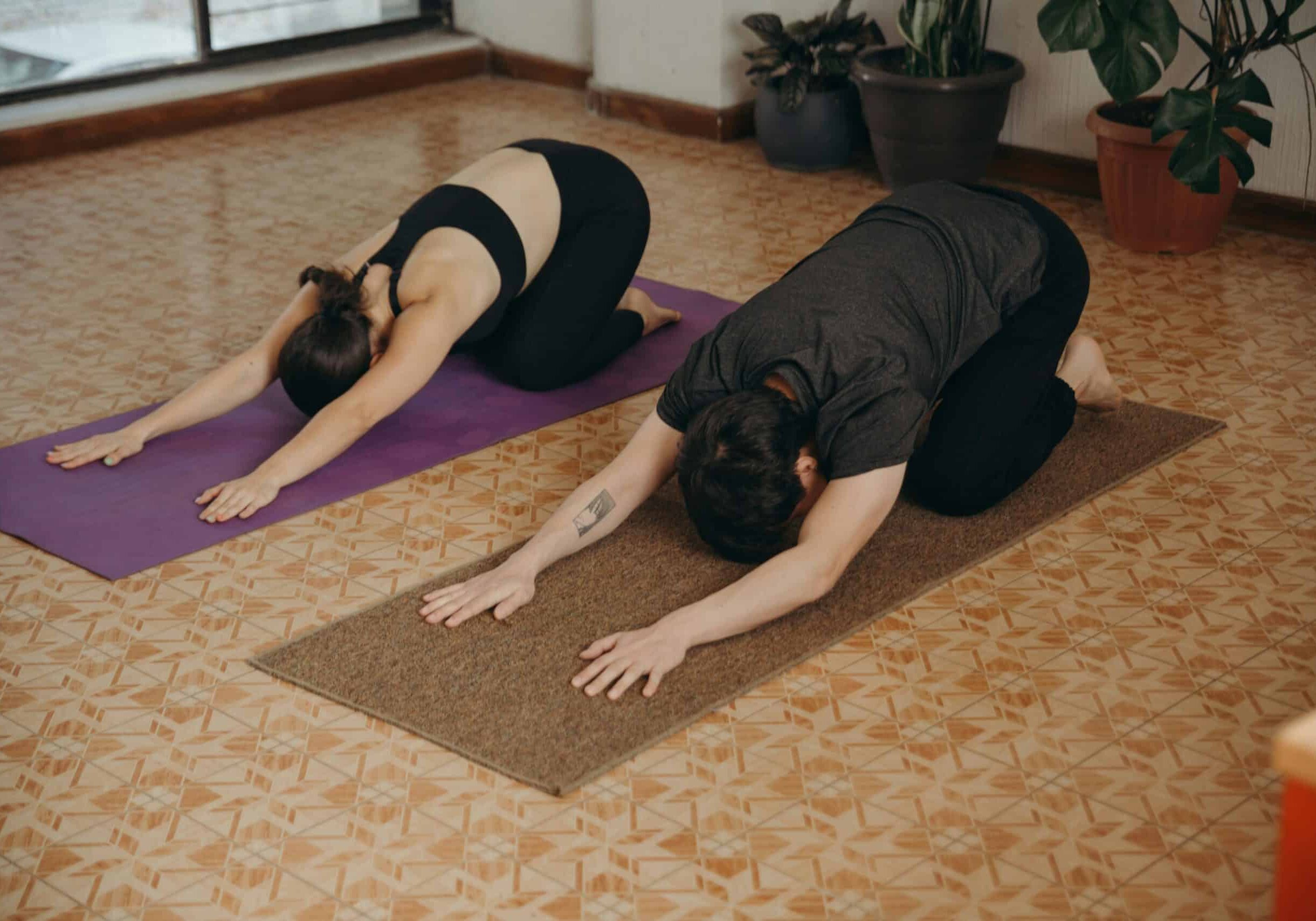 maria_cournane_couples_yoga maria_cournane_couples_yoga